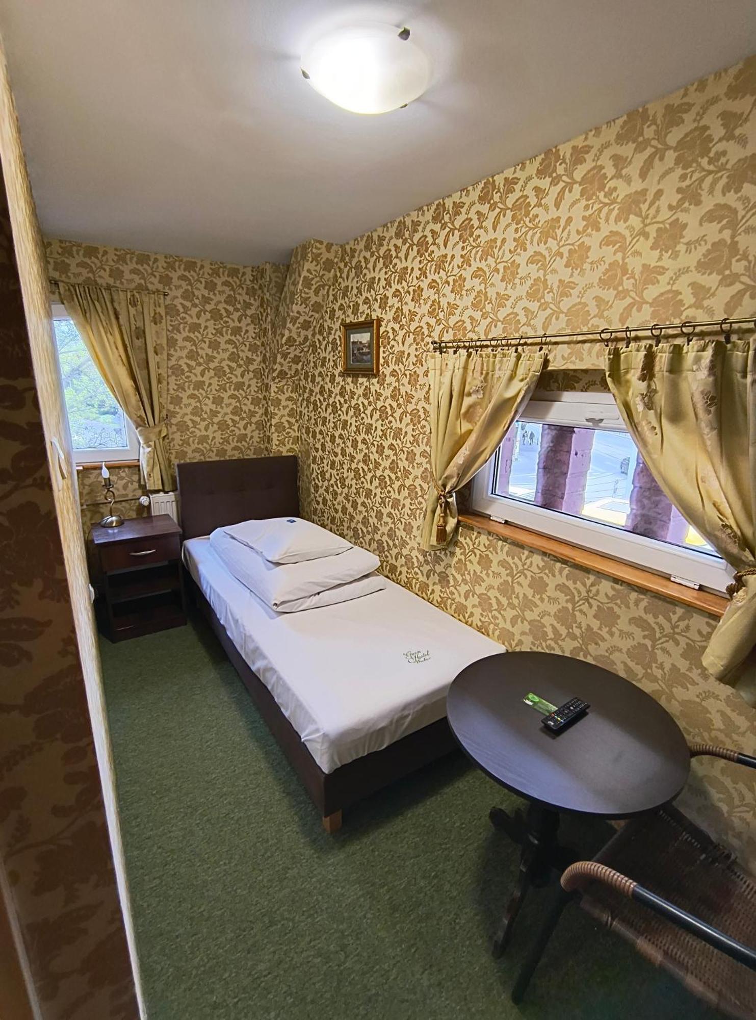 Green Hostel Wroclaw Przy Zoo 外观 照片