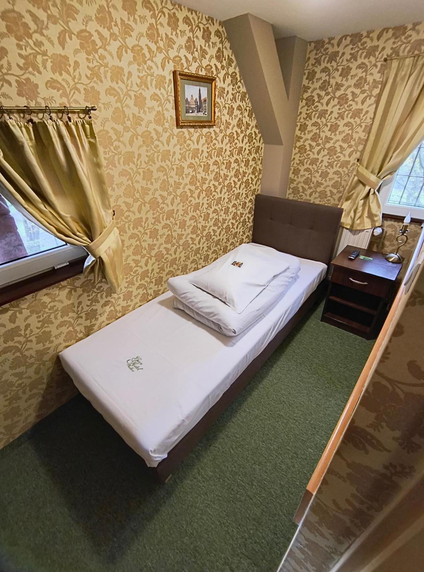 Green Hostel Wroclaw Przy Zoo 外观 照片